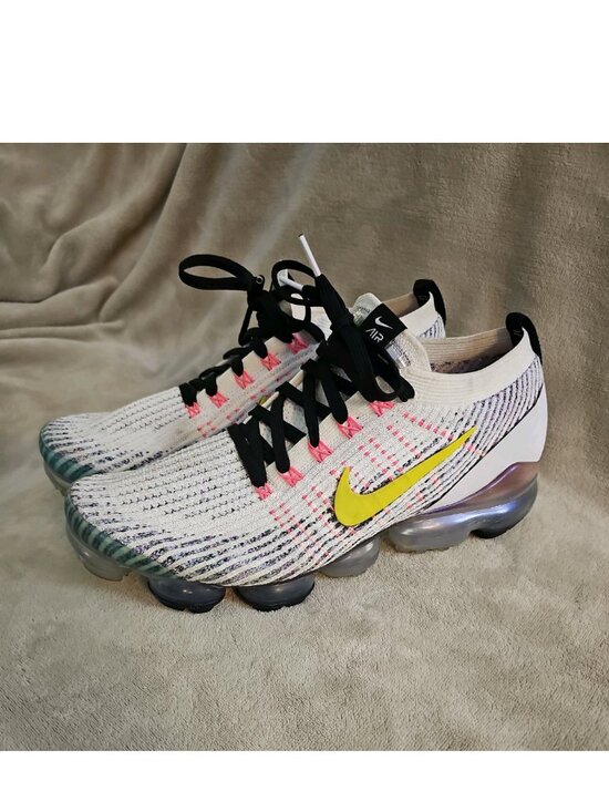 Vapormax flyknits sz12 main image 4